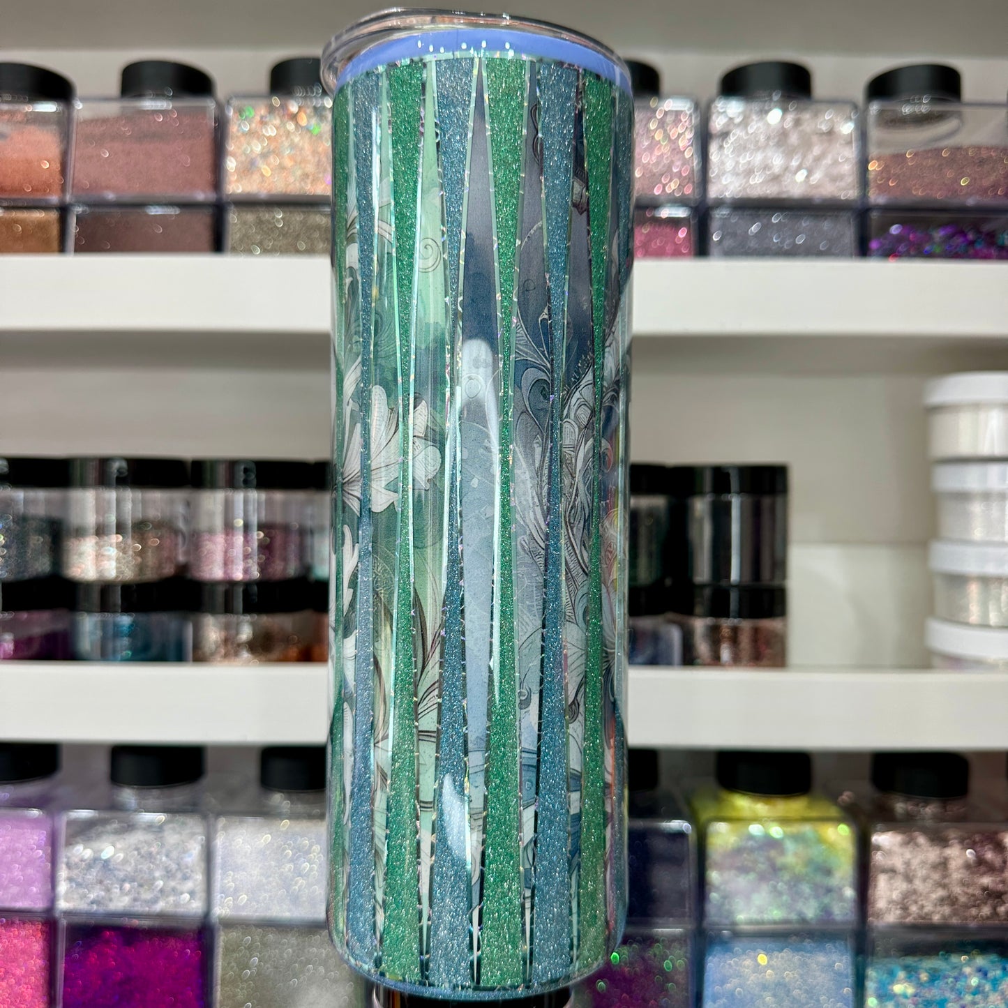 Mindbender 20oz Sea Horse