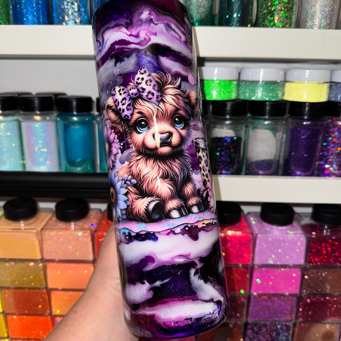 £1 Waffle - 30oz with Handle Purple/White Glitter Swirl with Highland Cow Decal